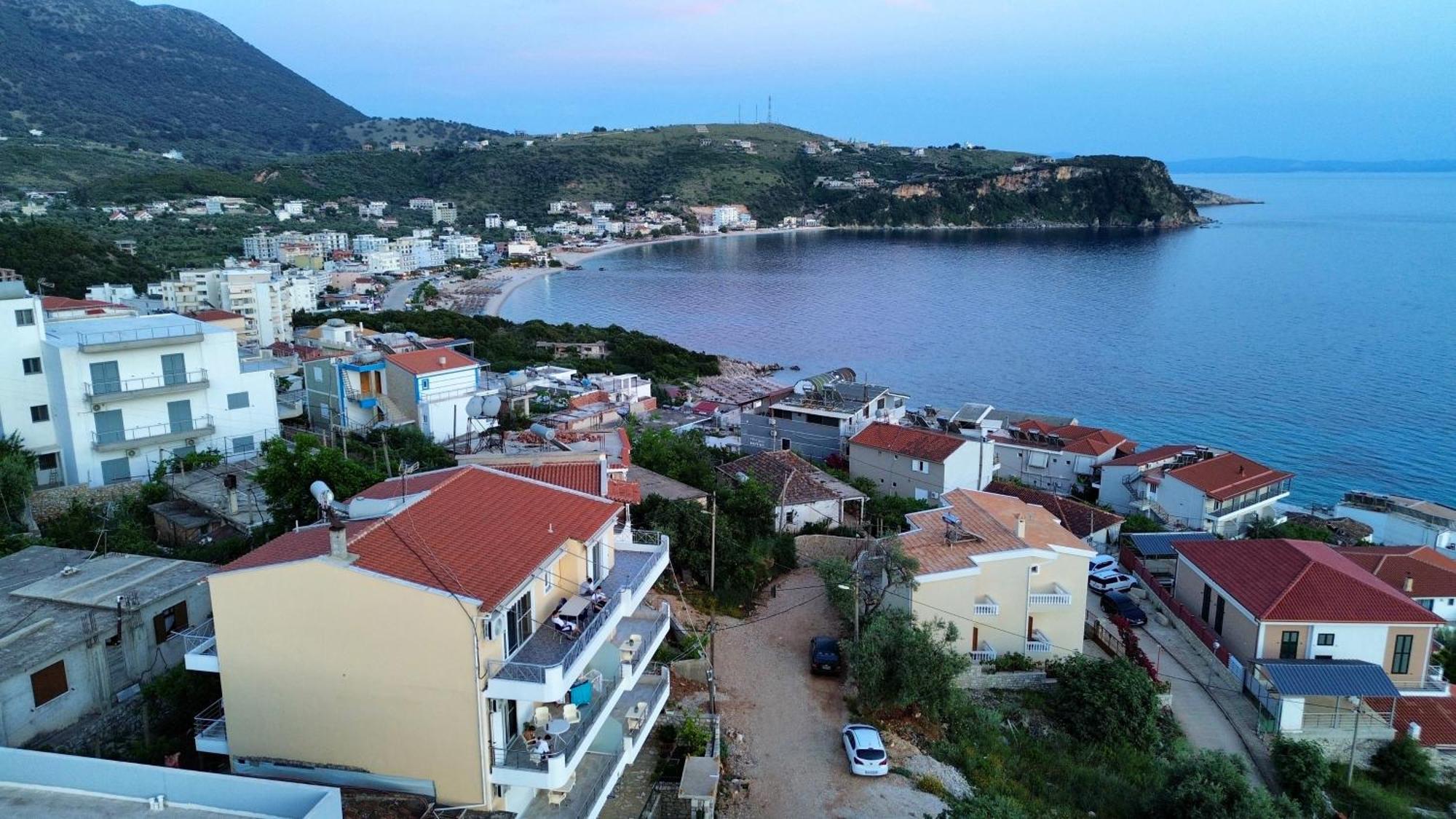 Horizon View Rooms Himare Exteriör bild
